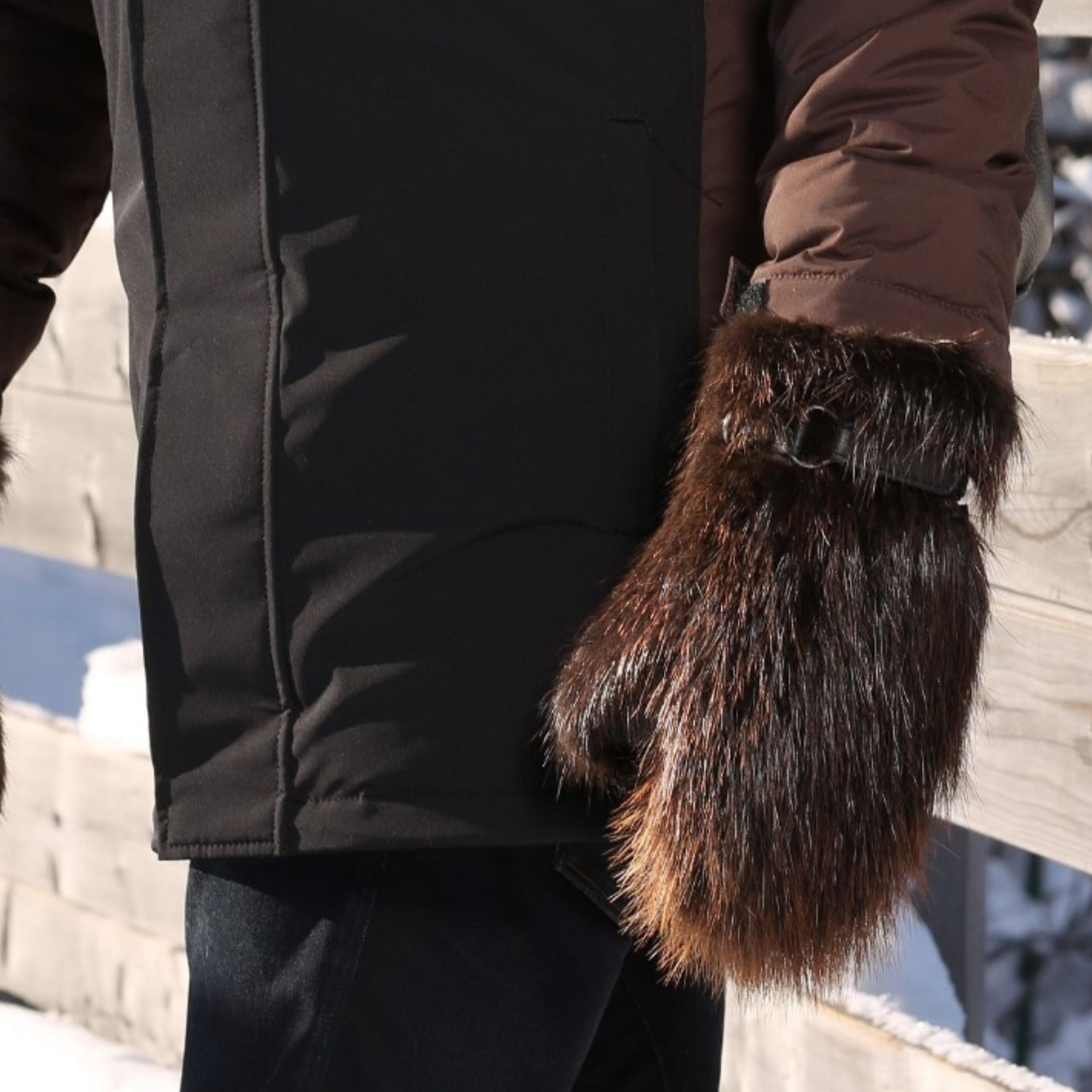 Beaver fur outdoor mitts - Unisex