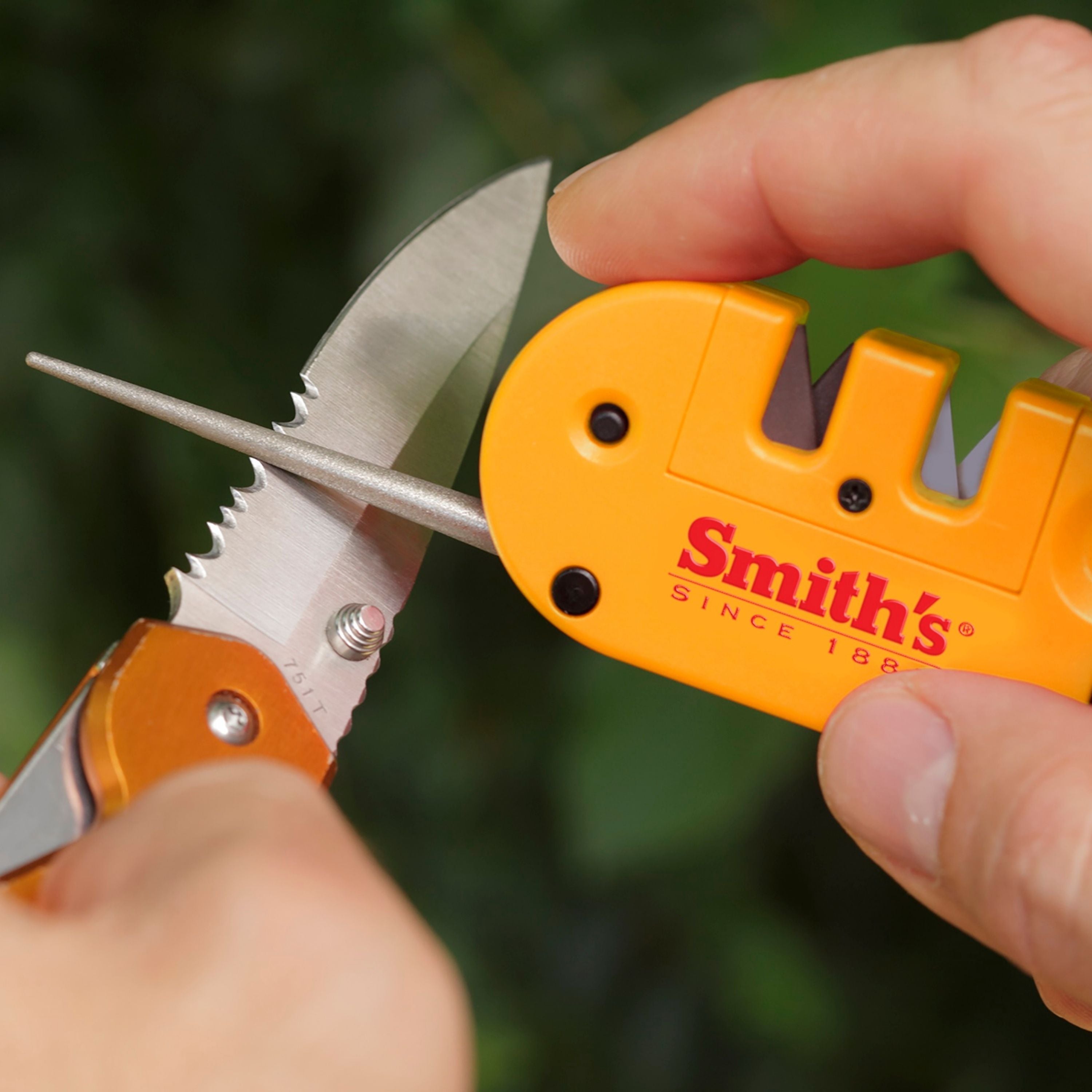 "Pocket pal x2" sharpener and outdoor tool