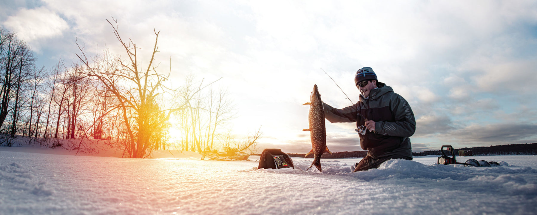 Comment pêcher le brochet en hiver?||How to catch a pike during winter?