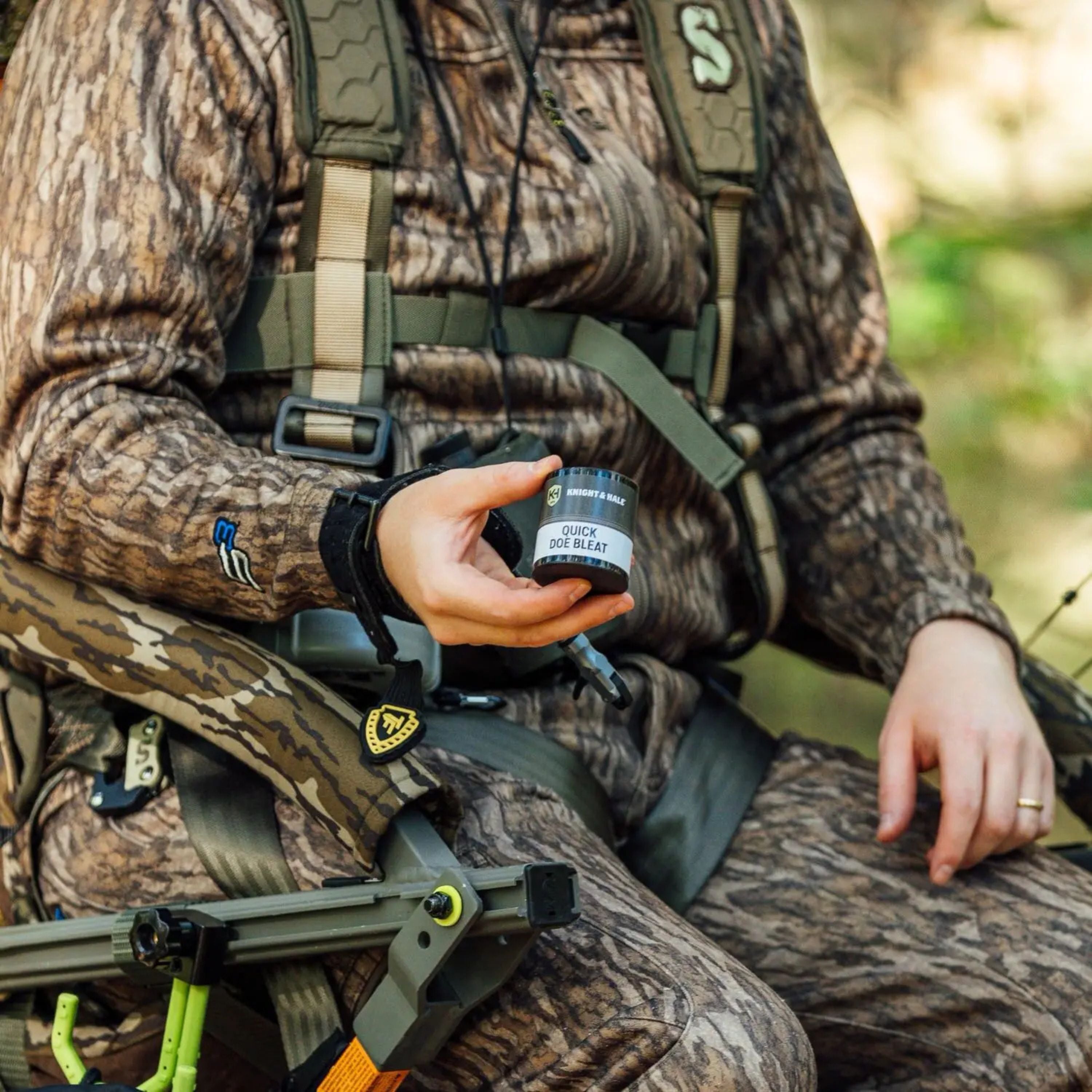 "Quick Doe Bleat" Deer Gravity Call