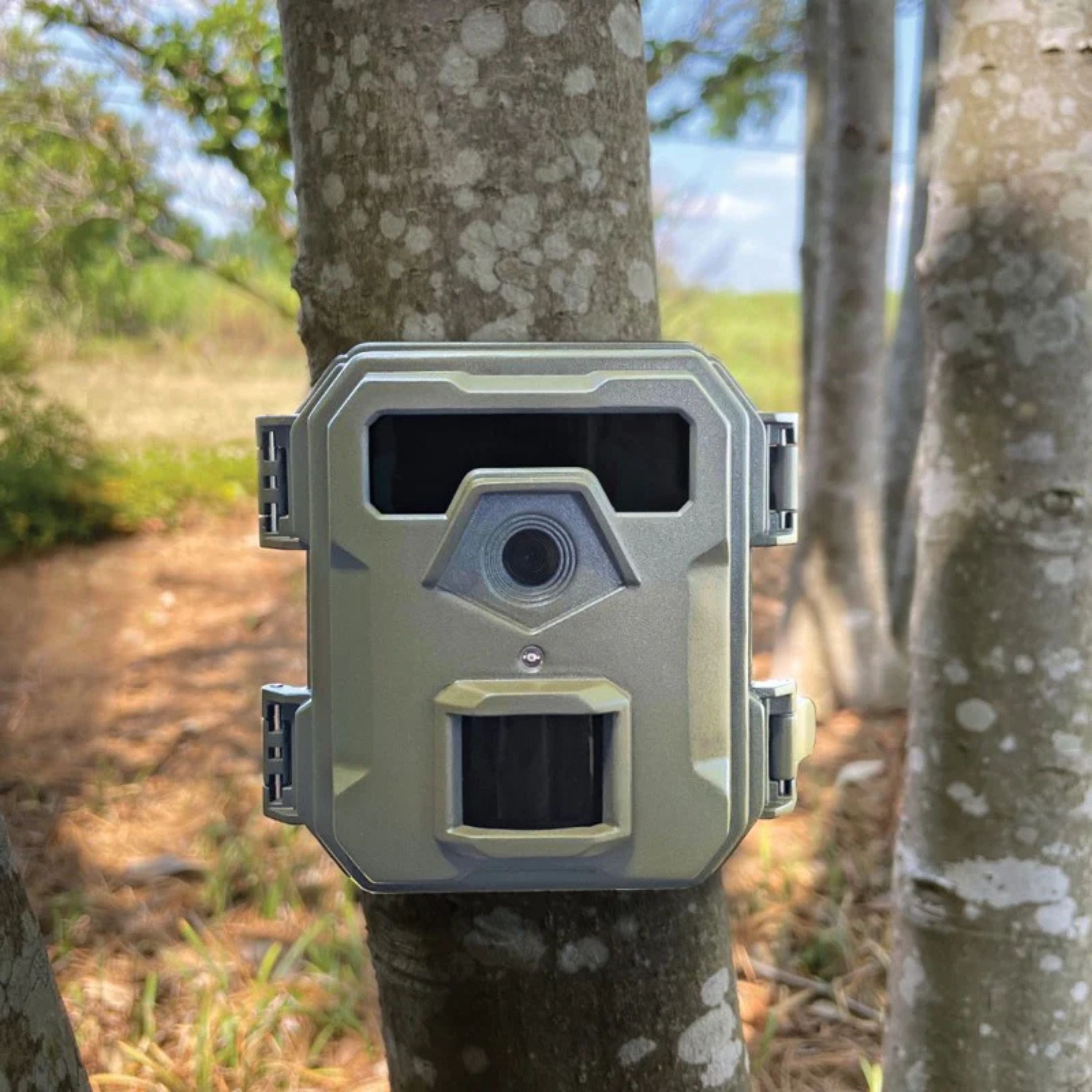 "Invader" Camera