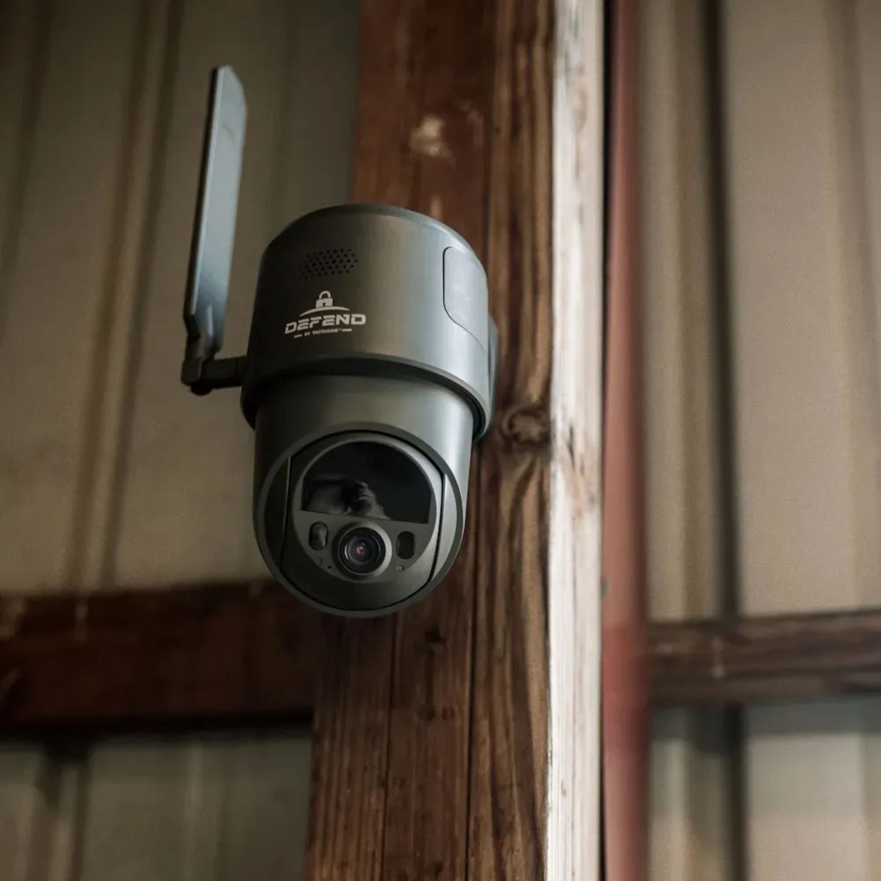 « Defend 360 » cellular security camera