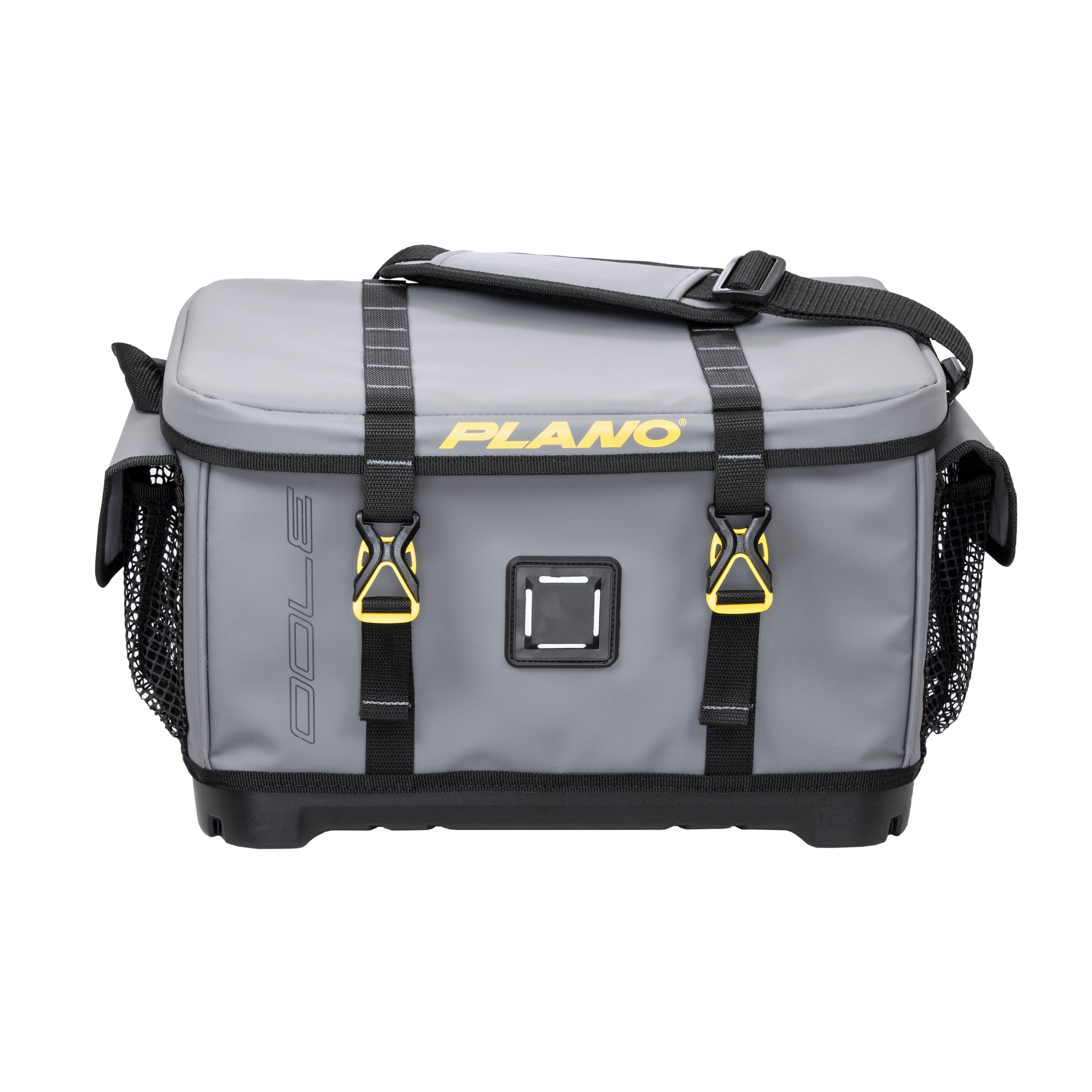 "Z-Series" waterproof tackle bag - 3700 stowaways